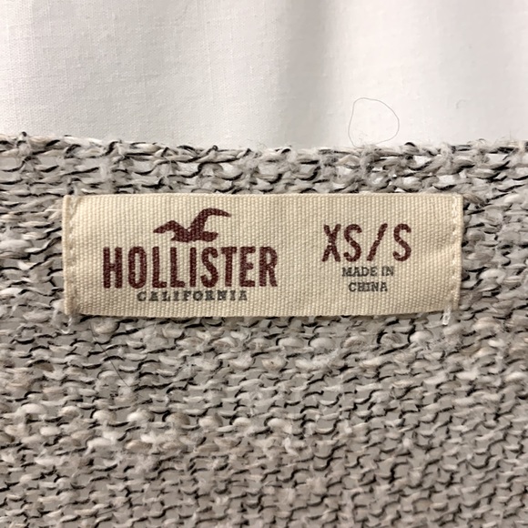 “Hollister” light weight sweater - Picture 2 of 2
